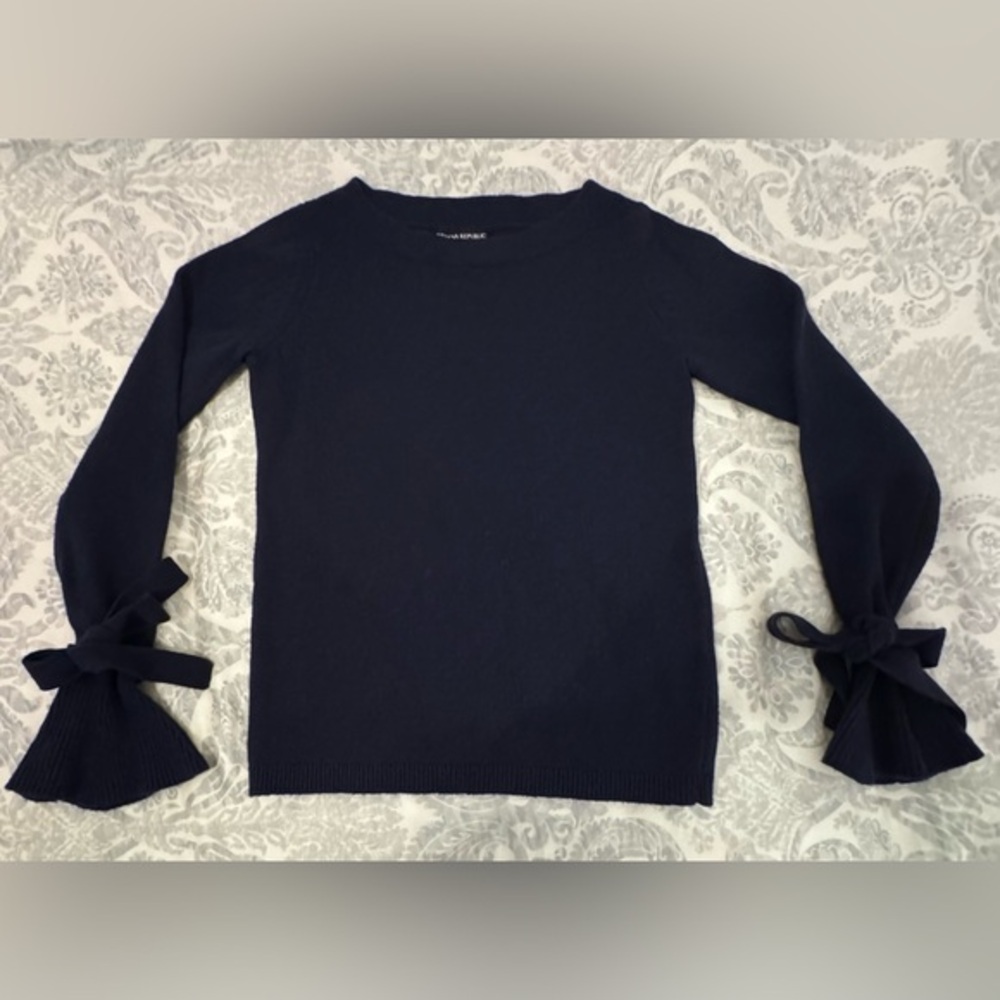 EUC Banana Republic Navy Merino Boatneck Sweater (S)